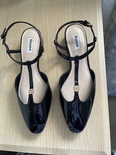 Dune black patent - black,